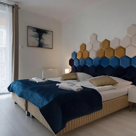 Feniks * Świnoujście