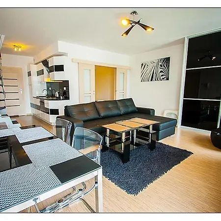 Apartament Feniks